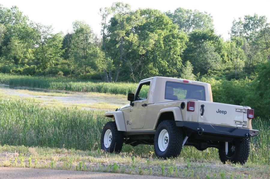  Jeep JT 2007 года  (фото 10 из 46)
